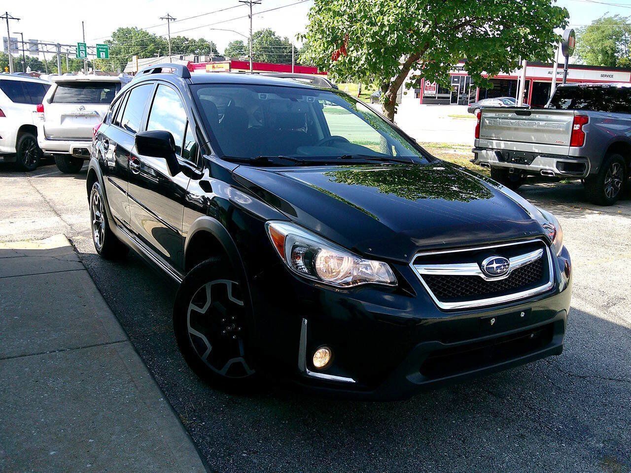 Used 2016 Subaru Crosstrek 2.0i Premium AWD/4WD image 4