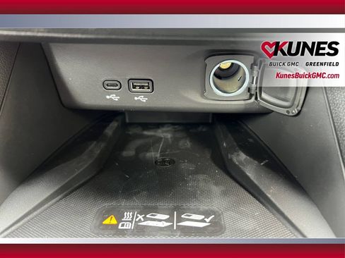 New 2026 Buick Envista Sport Touring w/ Convenience I Package FWD image 33