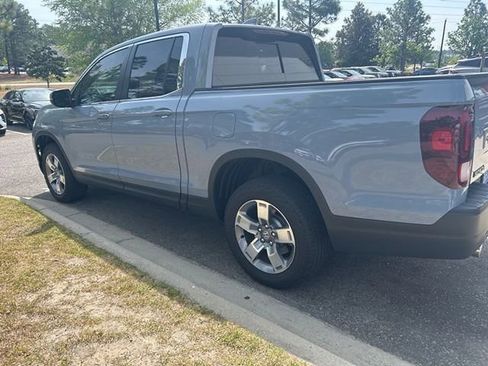 Used 2025 Honda Ridgeline RTL image 8