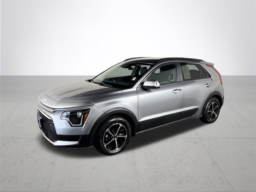 Used 2024 Kia Niro EX FWD image 2