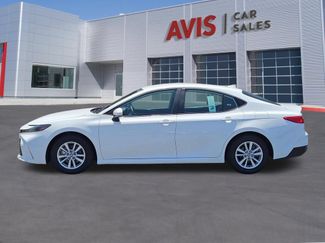 Used 2025 Toyota Camry LE FWD video 2