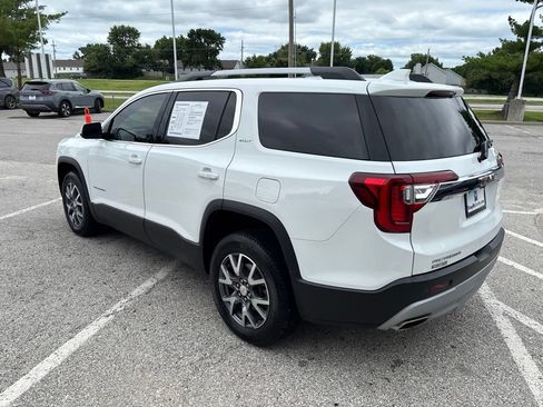 Used 2023 GMC Acadia SLT FWD image 18