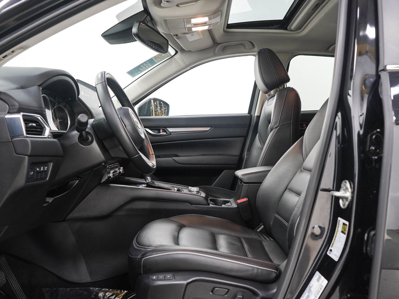 Used 2025 MAZDA CX-5 AWD 2.5 S w/ Preferred Package image 23
