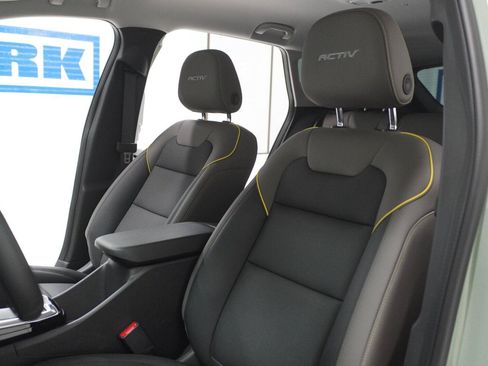 Used 2026 Chevrolet Trax ACTIV w/ Driver Confidence Package FWD image 4