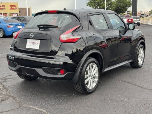 Used 2016 Nissan Juke S FWD image 4