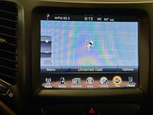 Used 2017 Jeep Cherokee Latitude w/ True North Edition AWD/4WD image 22