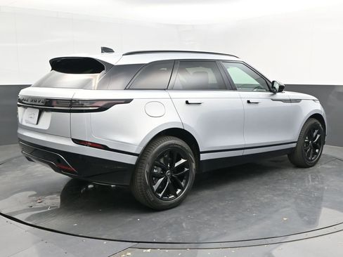 New 2025 Land Rover Range Rover Velar Dynamic SE image 7