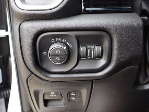 New 2026 RAM 1500 Laramie w/ Night Edition AWD/4WD image 20
