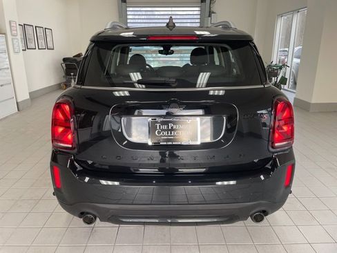 Used 2024 MINI Cooper Countryman S w/ Premium Package image 3