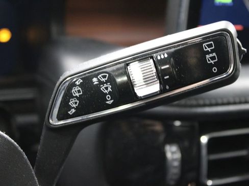 Used 2021 Lincoln Nautilus Reserve w/ Equipment Group 201A image 26