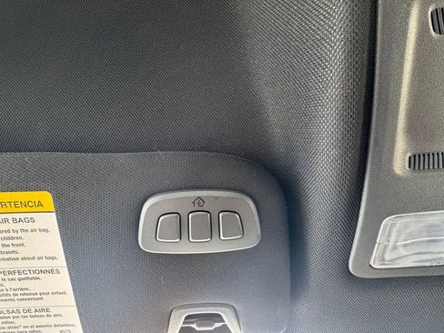 Used 2025 Ford Mustang GT Premium image 30