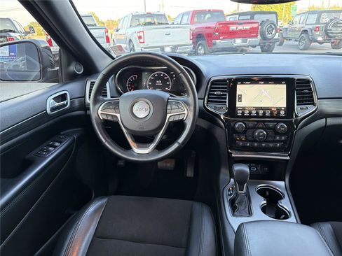 Used 2022 Jeep Grand Cherokee Laredo X AWD/4WD image 22