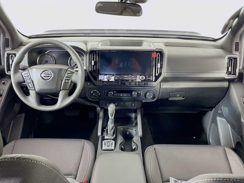 New 2026 Nissan Frontier SV w/ SV Convenience Package image 3