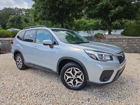 Used 2020 Subaru Forester Premium w/ Popular Package #1 AWD/4WD image 31