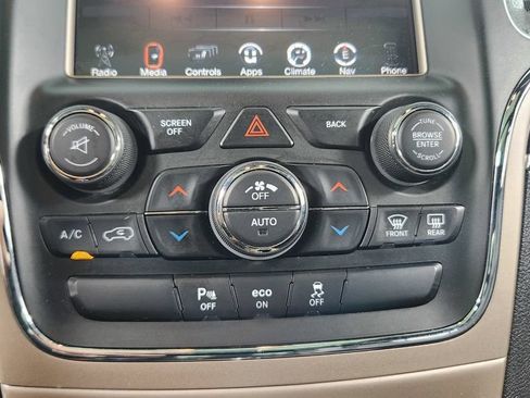 Used 2015 Jeep Grand Cherokee Overland AWD/4WD image 27
