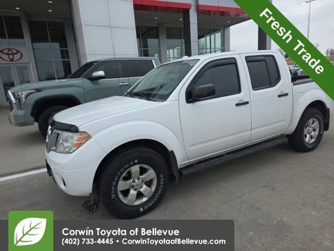 Used 2012 Nissan Frontier SV w/ SV Premium Utility Pkg image 7