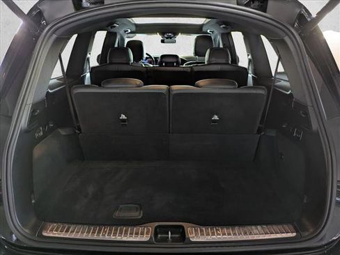 Certified 2024 Mercedes-Benz GLS 450 4MATIC image 7