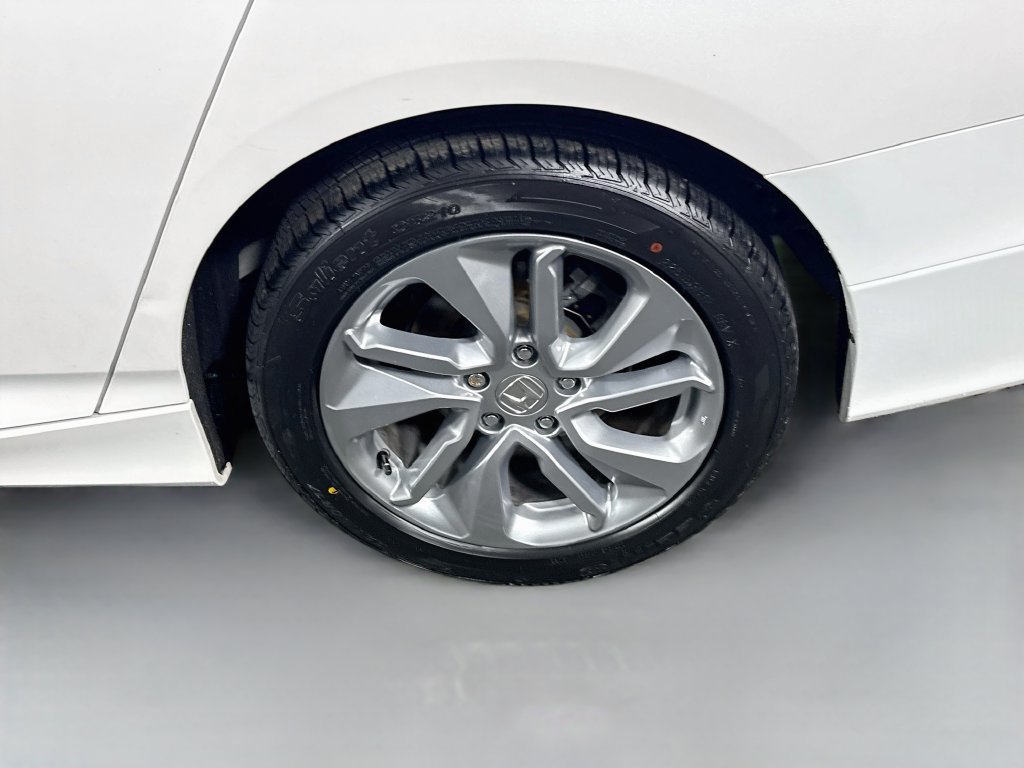 Used 2020 Honda Accord LX image 31