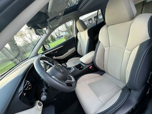 Certified 2025 Subaru Outback Premium AWD/4WD image 15