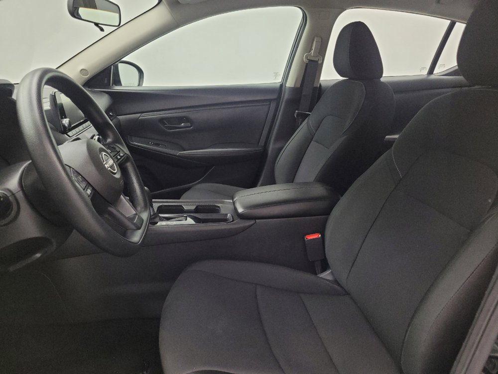 Used 2025 Nissan Sentra S FWD image 17