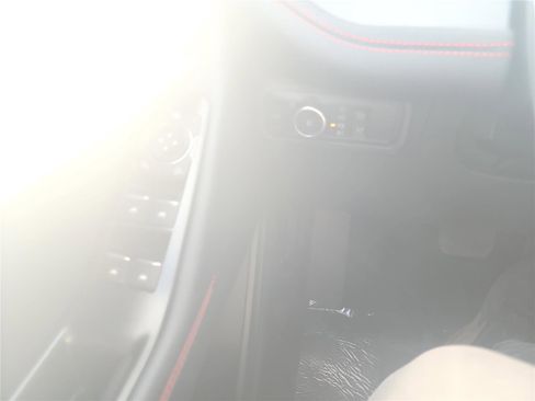 New 2026 Ford Explorer ST-Line w/ ST-Line Street Pack image 31