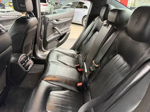 Used 2021 Maserati Ghibli RWD image 38