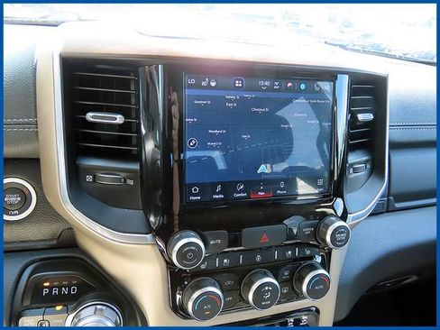 Used 2022 RAM 1500 Laramie AWD/4WD image 22