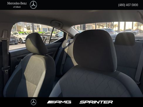 Used 2023 Nissan Versa SV image 14