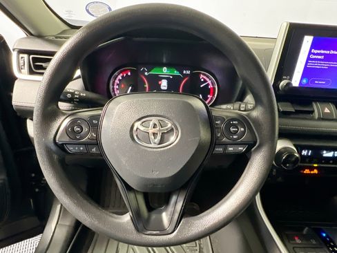 Used 2024 Toyota RAV4 XLE w/ Convenience Package image 17