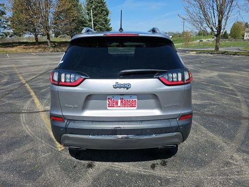 Used 2019 Jeep Cherokee Limited AWD/4WD image 5