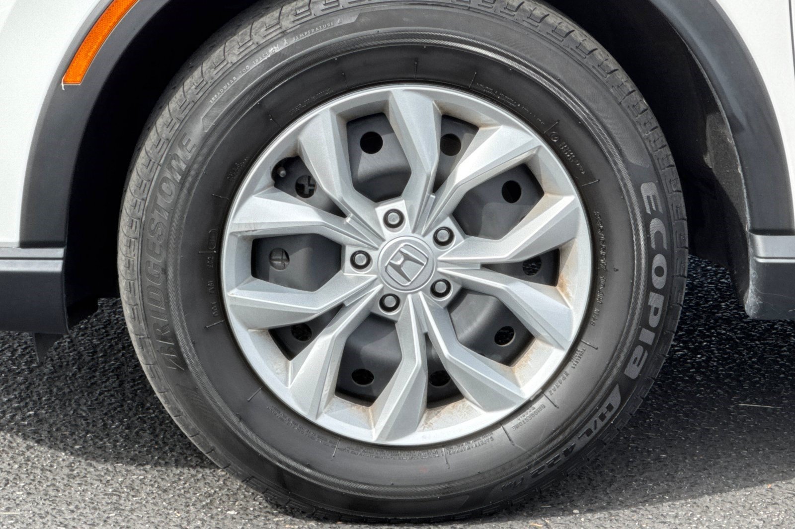 Used 2024 Honda CR-V LX image 13