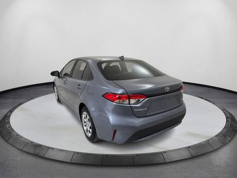 Used 2020 Toyota Corolla LE image 7