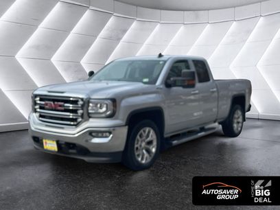 Used 2017 GMC Sierra 1500 SLT w/ SLT Premium Package