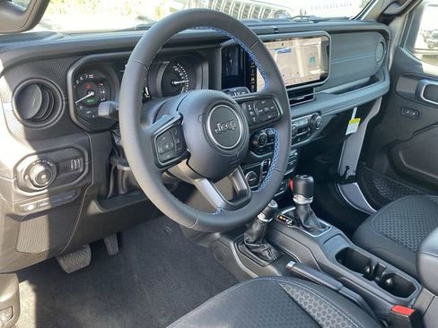 New 2024 Jeep Wrangler Unlimited Rubicon 4xe AWD/4WD image 15