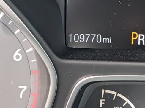 Used 2018 Ford Focus SE FWD image 5