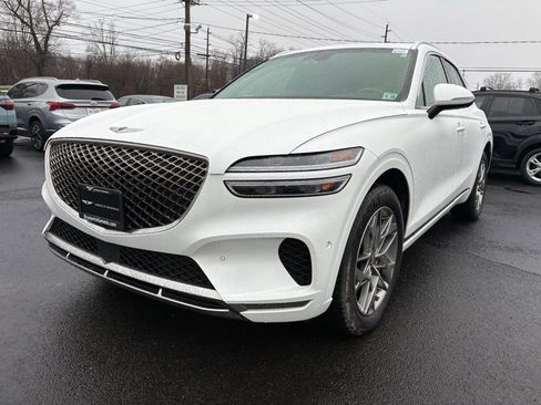 Used 2023 Genesis GV70 2.5T w/ Advanced Package image 3