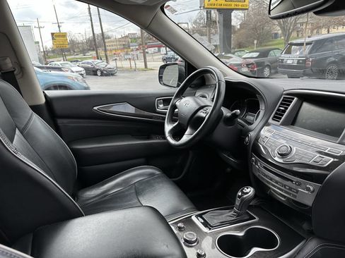 Used 2019 INFINITI QX60 Luxe w/ Essential Package image 7