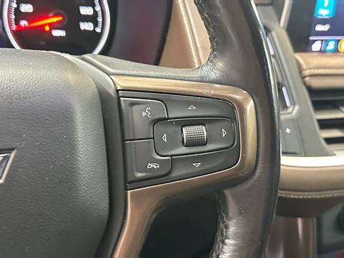 Used 2021 Chevrolet Tahoe High Country w/ Premium Package RWD image 29