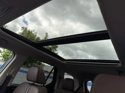 Certified 2023 Honda Pilot Elite image 11
