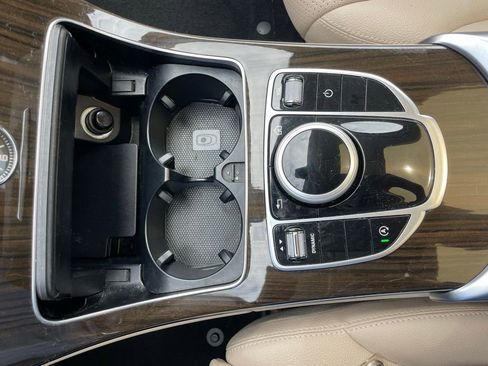 Used 2021 Mercedes-Benz C 300 Sedan image 19