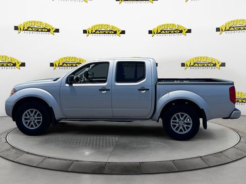 Used 2019 Nissan Frontier SV w/ Value Truck Package RWD image 2