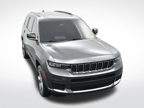 Used 2021 Jeep Grand Cherokee L Limited image 23