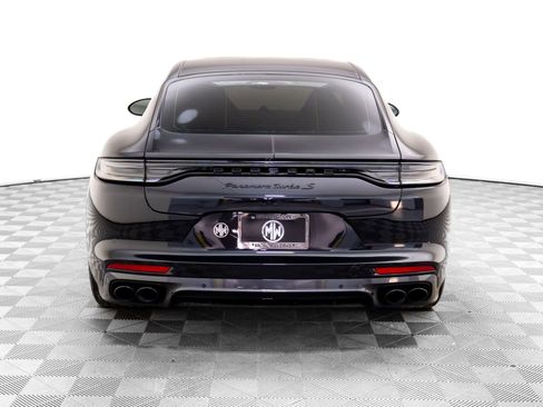 Used 2022 Porsche Panamera Turbo S image 10