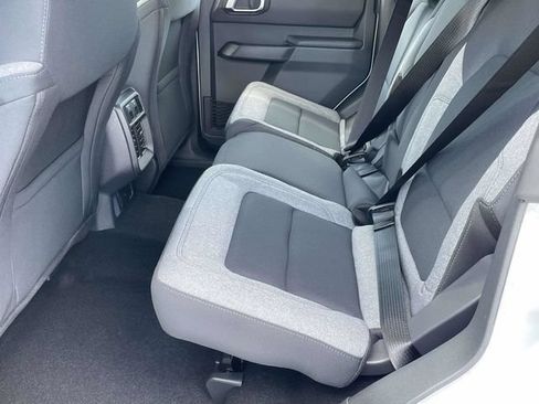 New 2026 Ford Bronco 4-Door w/ Sasquatch Package AWD/4WD image 5