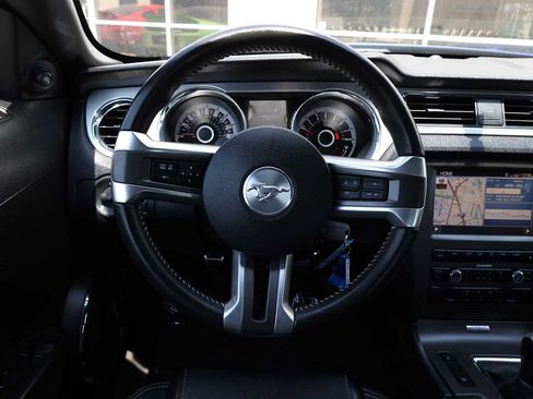 Used 2013 Ford Mustang GT Premium w/ Electronics Pkg RWD image 16