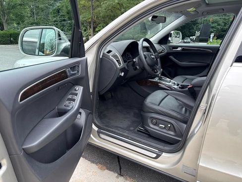 Used 2014 Audi Q5 2.0T Premium Plus AWD/4WD image 12