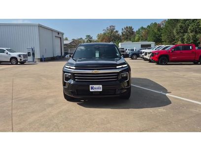 New 2026 Chevrolet Traverse High Country w/ LPO, Floor Liner Package