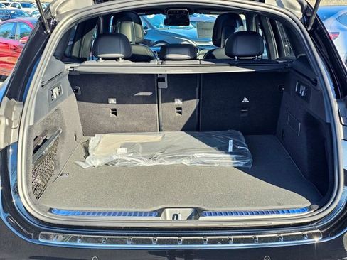 New 2026 Mercedes-Benz GLC 300 4MATIC image 10