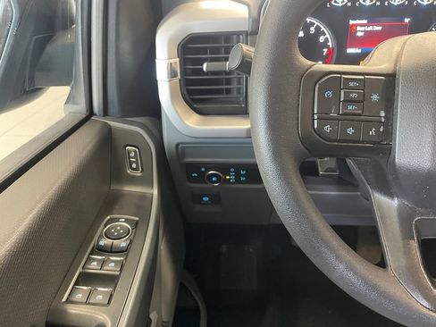 Used 2023 Ford F150 4x4 SuperCrew image 12