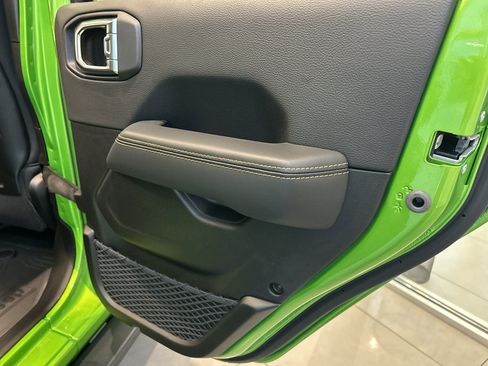 New 2025 Jeep Wrangler Unlimited Rubicon 392 image 28